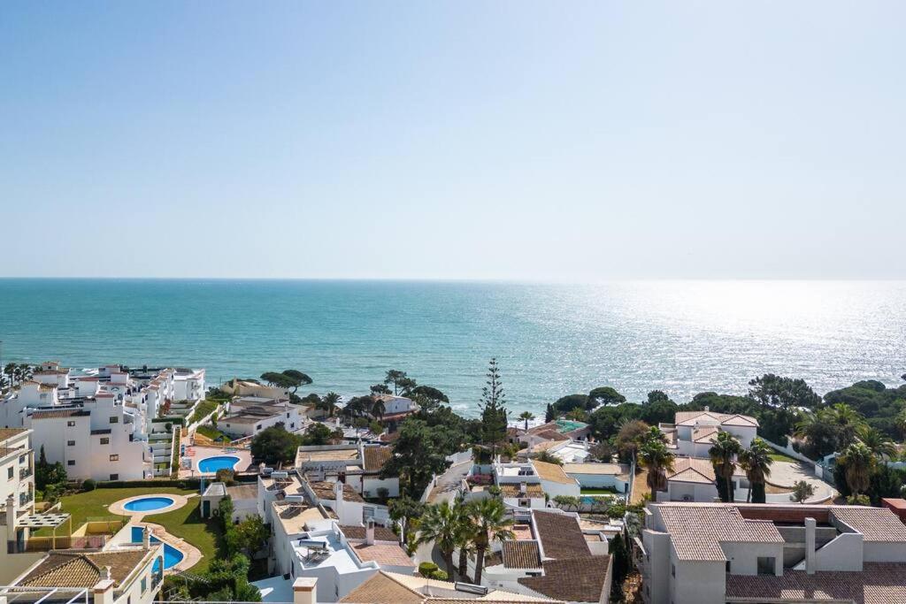 Apartmán Perfect Place To Escape To With Rooftop Infinity Pool Olhos de Agua  Exteriér fotografie