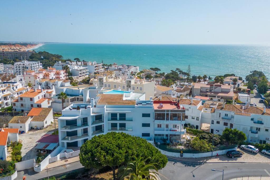 Apartmán Perfect Place To Escape To With Rooftop Infinity Pool Olhos de Agua  Exteriér fotografie